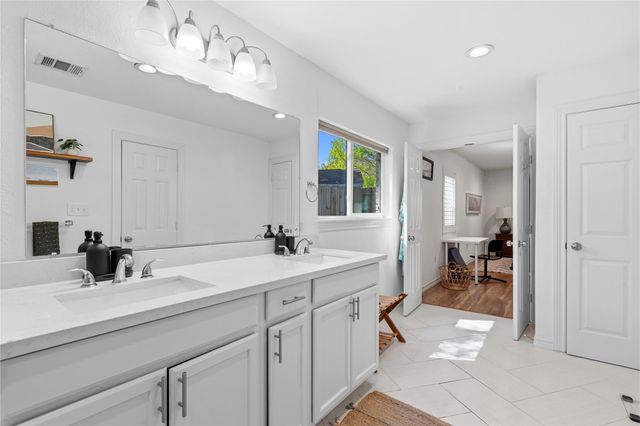 102 Enchanted Oaks Court, Spring, TX 77388