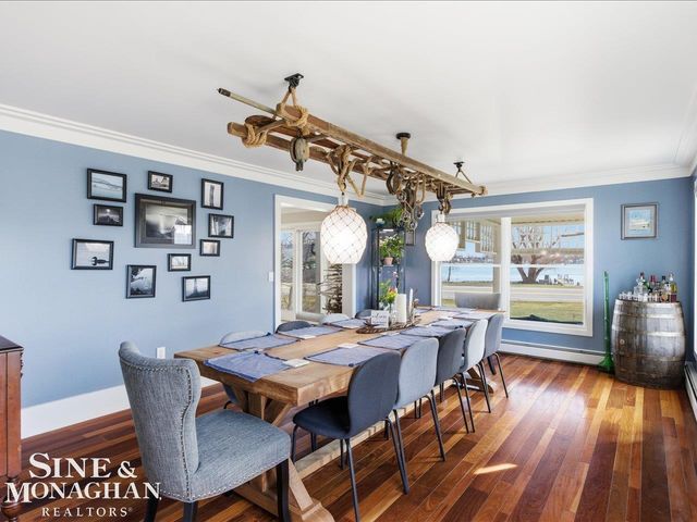 8518 S River Road, Cottrellville Twp, MI 48039