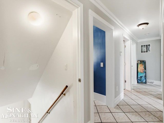 8518 S River Road, Cottrellville Twp, MI 48039