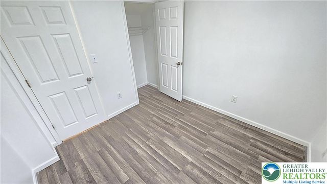 18 Jazz Circle, Whitehall Twp, PA 18052