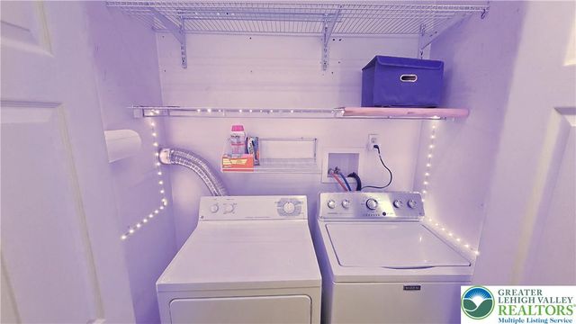 18 Jazz Circle, Whitehall Twp, PA 18052