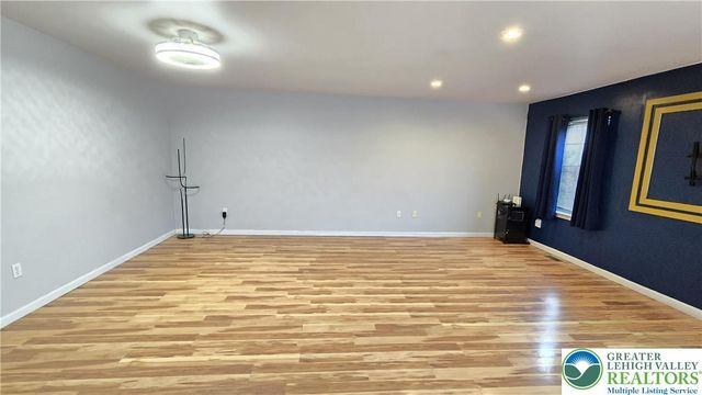 18 Jazz Circle, Whitehall Twp, PA 18052