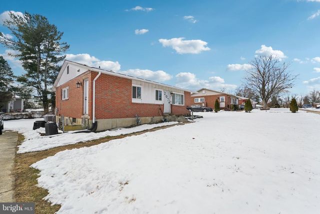 207 CONEWOOD AVE, Reisterstown, MD 21136