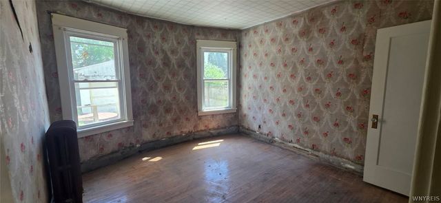 27 Crestwood Avenue, Buffalo, NY 14216