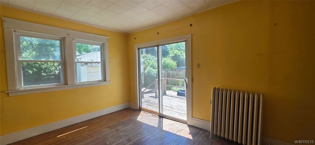 27 Crestwood Avenue, Buffalo, NY 14216