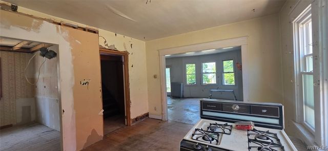 27 Crestwood Avenue, Buffalo, NY 14216
