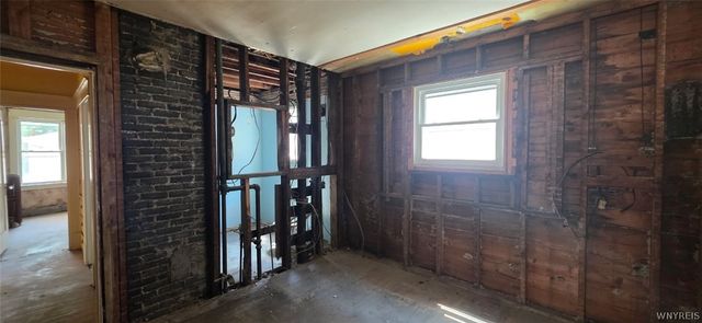 27 Crestwood Avenue, Buffalo, NY 14216