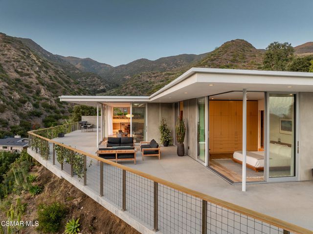 30612 La Sonora Drive, Malibu, CA 90265