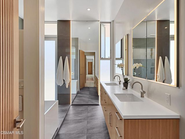 30612 La Sonora Drive, Malibu, CA 90265