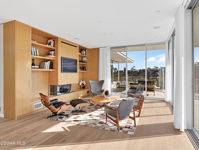 30612 La Sonora Drive, Malibu, CA 90265
