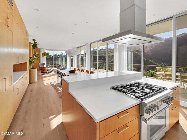 30612 La Sonora Drive, Malibu, CA 90265