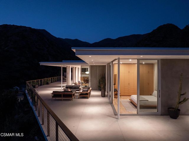 30612 La Sonora Drive, Malibu, CA 90265