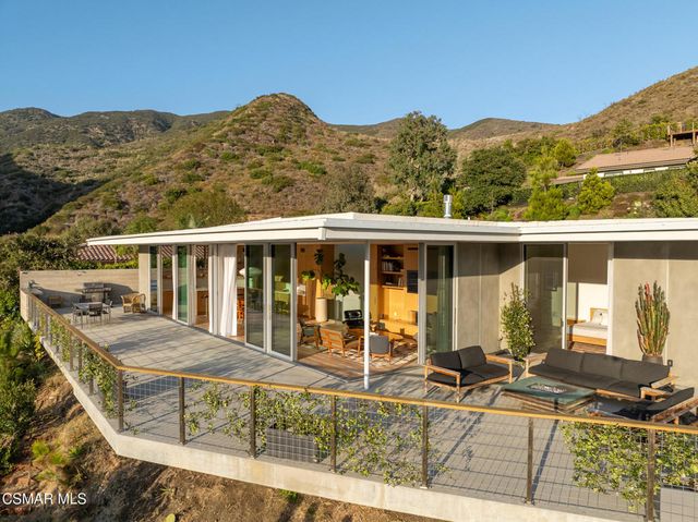 30612 La Sonora Drive, Malibu, CA 90265