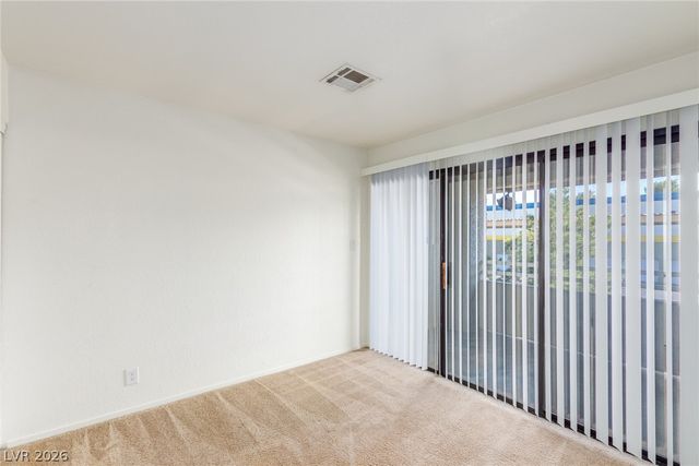 5072 RAINBOW Boulevard 205, Las Vegas, NV 89118