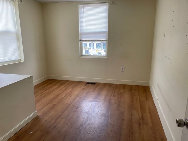 418-420 Boston St, Lynn, MA 01905
