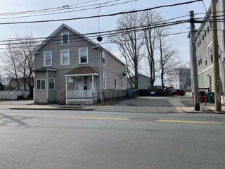 418-420 Boston St, Lynn, MA 01905