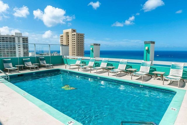 2427 Kuhio Avenue 804, Honolulu, HI 96815