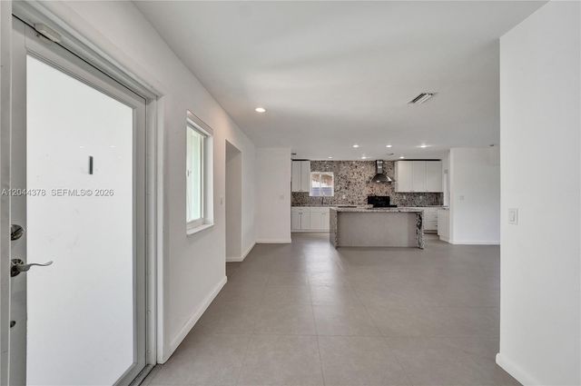 4311 Hayes St, Hollywood, FL 33021