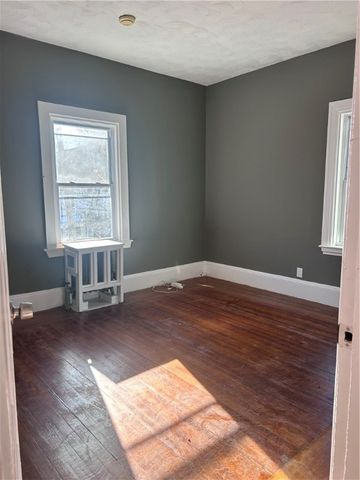 181 Reynolds Avenue 2, Providence, RI 02905