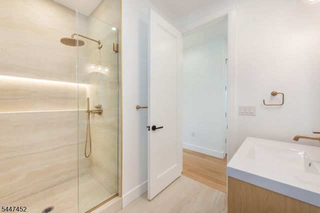 38 Lehigh Ave, Clifton City, NJ 07012