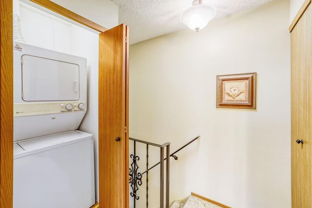 12616 University Avenue NW, Coon Rapids, MN 55448