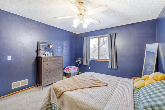 12616 University Avenue NW, Coon Rapids, MN 55448