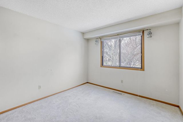 12616 University Avenue NW, Coon Rapids, MN 55448