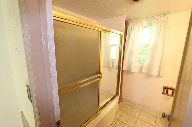 1105 15th Street S, Fargo, ND 58103
