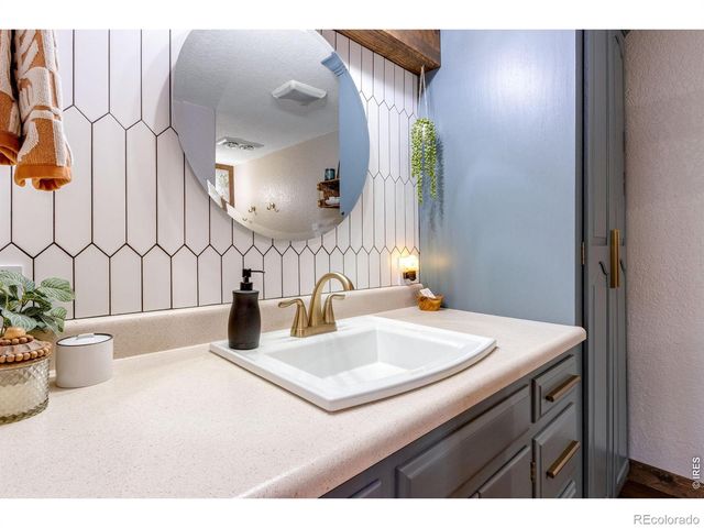 4721 Arthur Mae Lane, Laporte, CO 80535