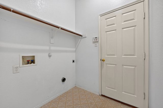 803 E Alexander Lane, Euless, TX 76040