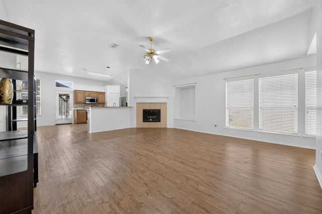 803 E Alexander Lane, Euless, TX 76040