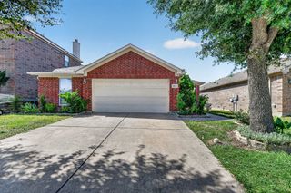 803 E Alexander Lane, Euless, TX 76040