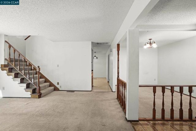1320 Shaddick Dr, Antioch, CA 94509