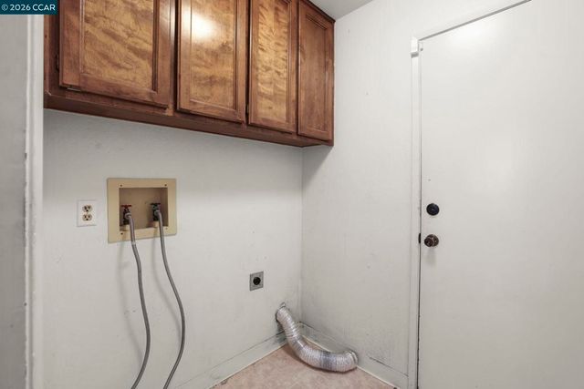 1320 Shaddick Dr, Antioch, CA 94509
