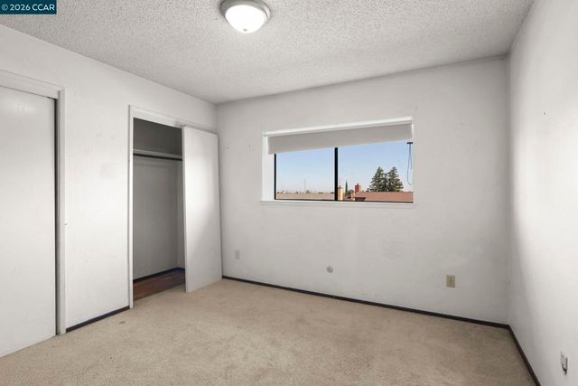 1320 Shaddick Dr, Antioch, CA 94509