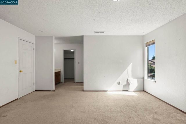 1320 Shaddick Dr, Antioch, CA 94509