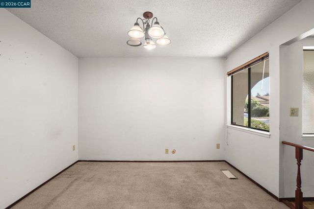 1320 Shaddick Dr, Antioch, CA 94509