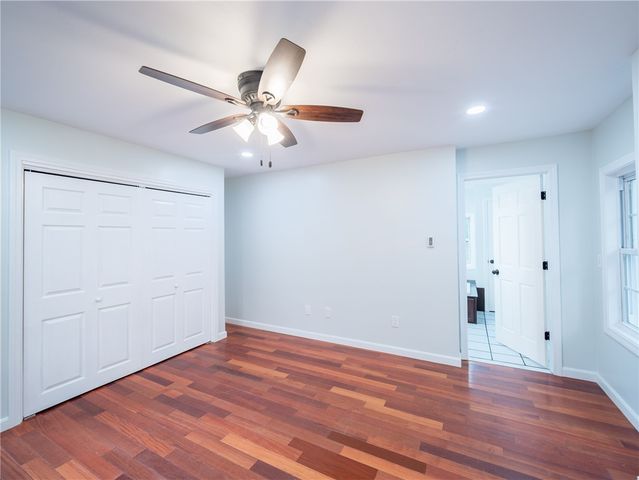25 Pleasant Avenue, Narragansett, RI 02882