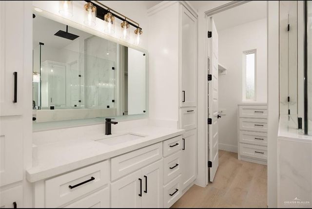 8003 N 55th Lane, Mcallen, TX 78573