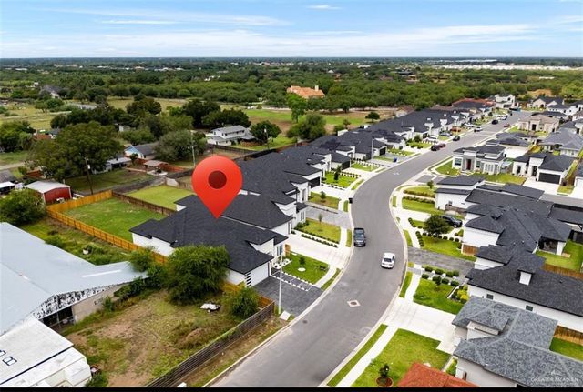 8003 N 55th Lane, Mcallen, TX 78573