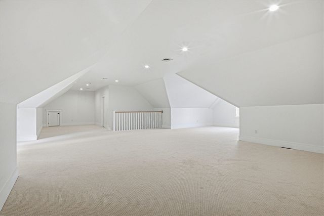 33 Pine Street, Dover, MA 02030