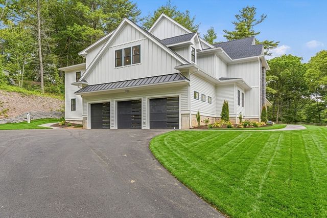 33 Pine Street, Dover, MA 02030