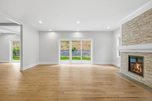 33 Pine Street, Dover, MA 02030