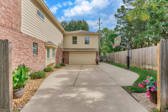 17402 Memorial Trace Drive, Spring, TX 77379