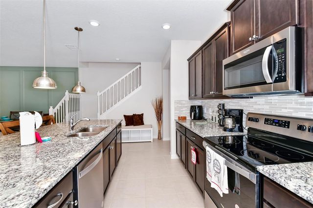 3721 PACIFIC LANE, Davenport, FL 33897