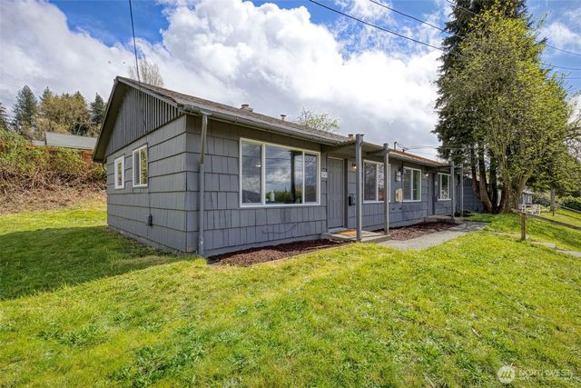3326 - 3328 Halverson Avenue, Bremerton, WA 98310