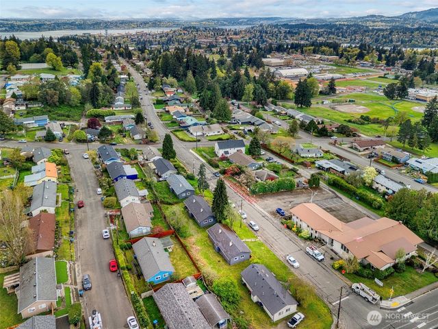 3326 - 3328 Halverson Avenue, Bremerton, WA 98310