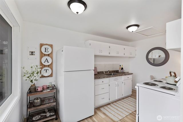 3326 - 3328 Halverson Avenue, Bremerton, WA 98310