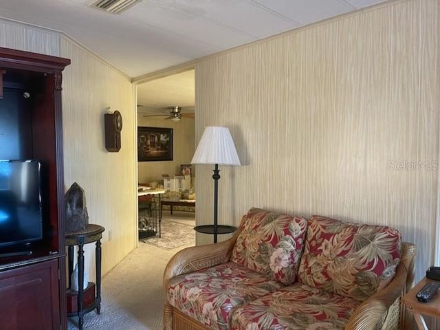 19 BOBCAT TRAIL, Wildwood, FL 34785