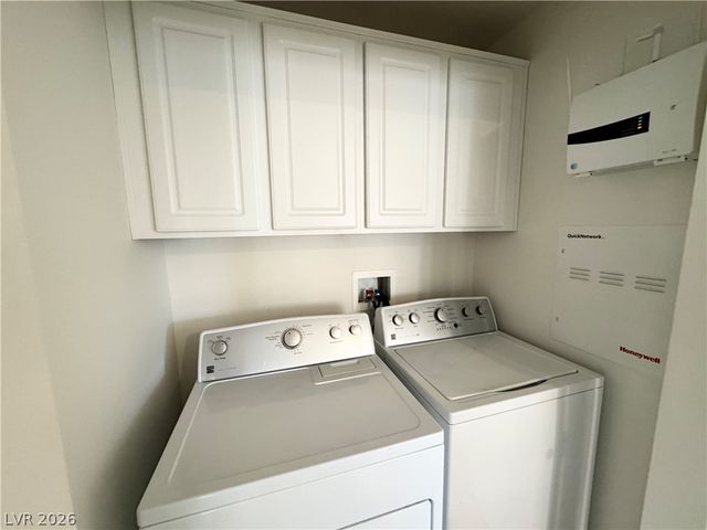 73 Daisy Springs Court, Las Vegas, NV 89148